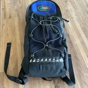 MEC Bags Vintage Mountain Equipment Coop Hydration Pack Poshmark